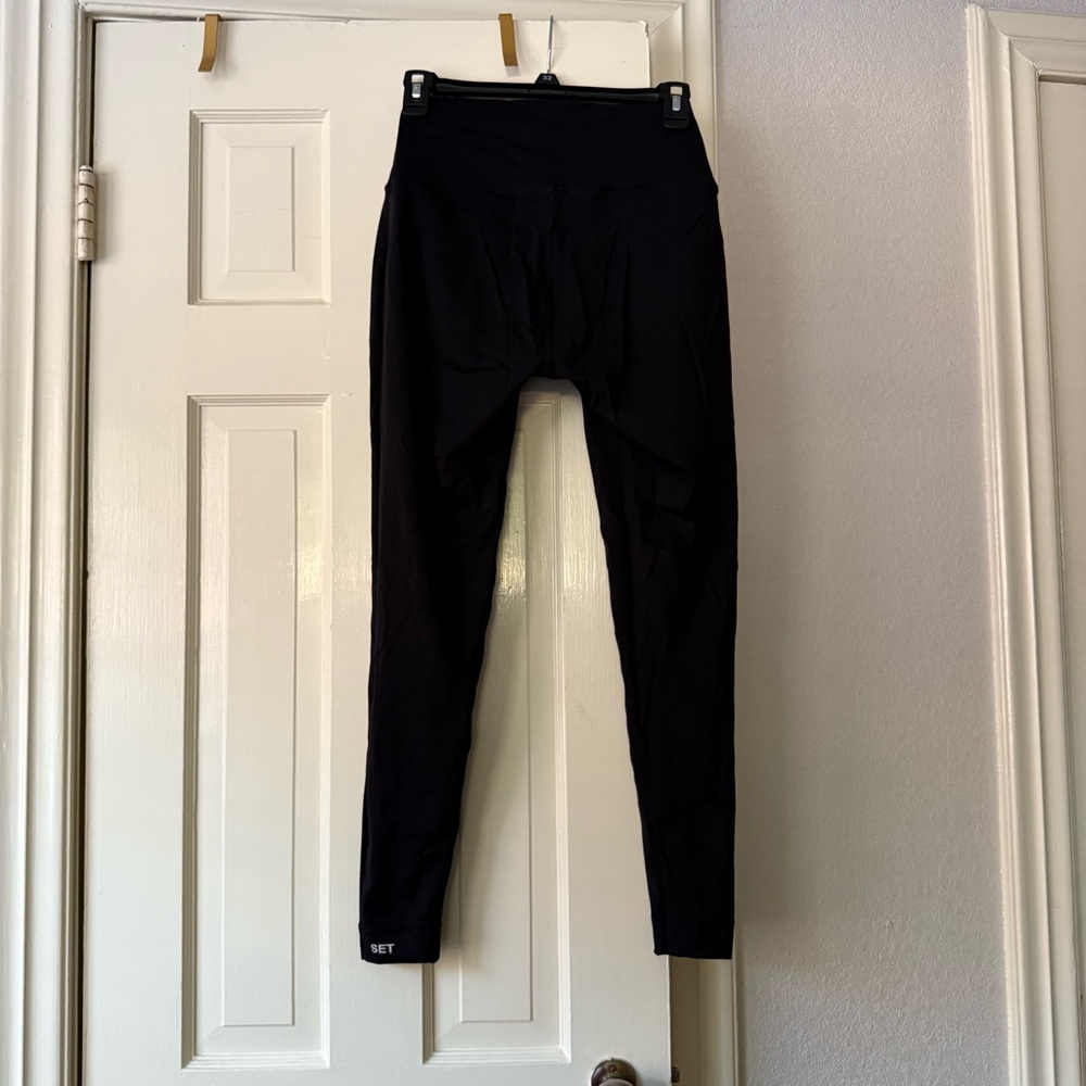 SET Active Sportbody Sporty High-Rise Leggings - Black